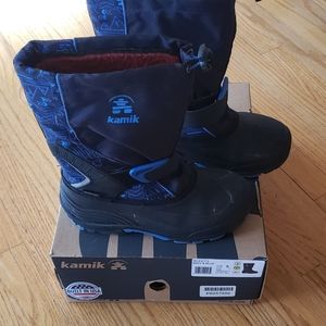 Kamik kids boots